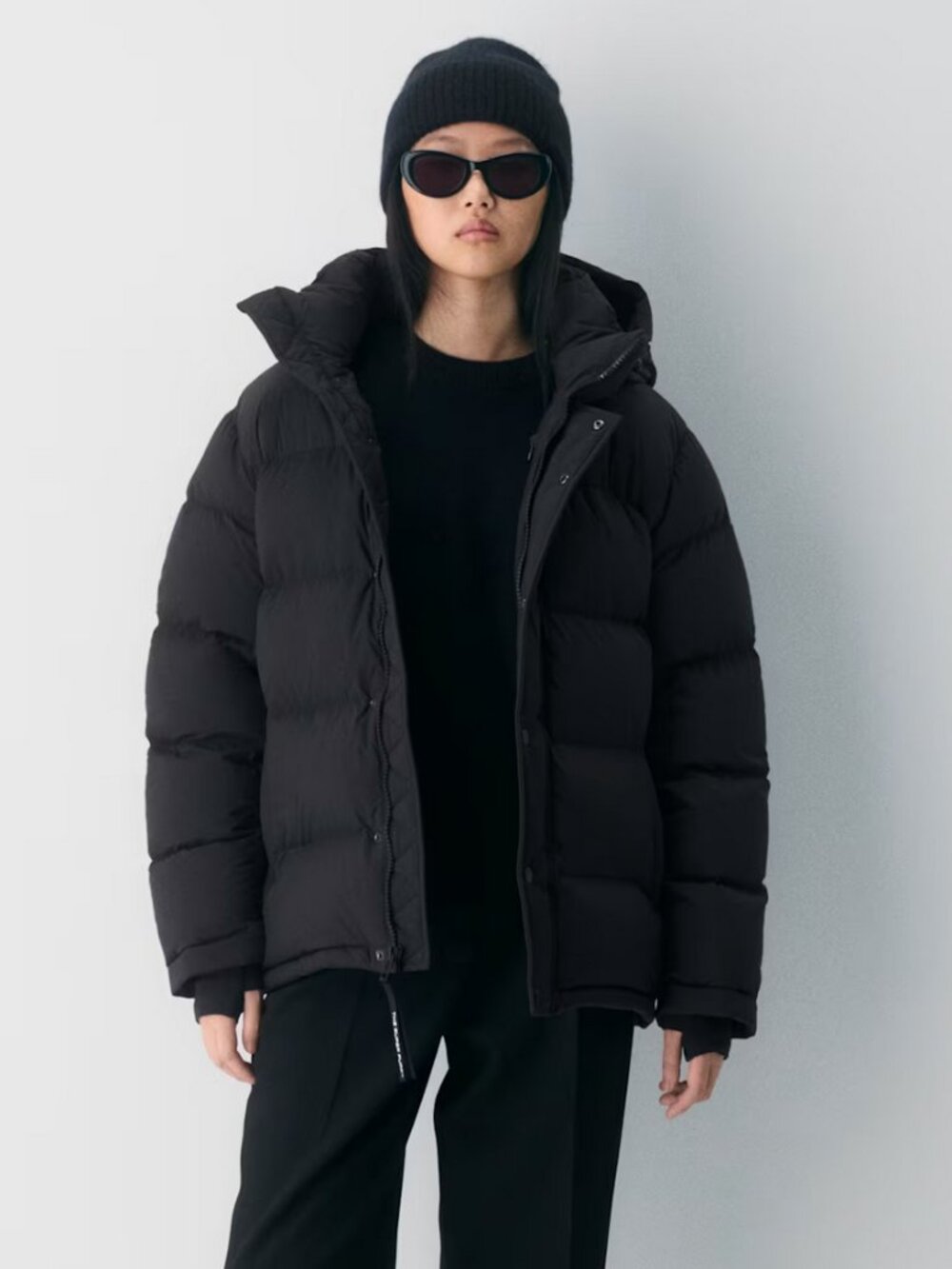 Aritzia Women’s Black The Super Puff™ - cliMATTE™ Jacket Size S